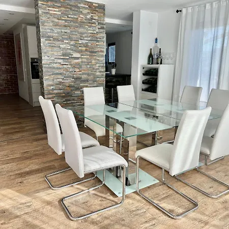 Spacious Green Cosy Near Maribor *