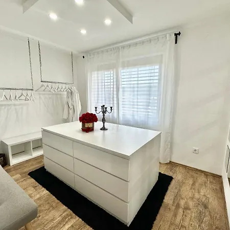 Spacious Green Cosy Near Maribor Lägenhet *