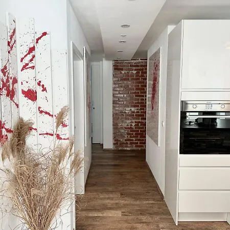 Spacious Green Cosy Near Maribor * Pesnica pri Mariboru