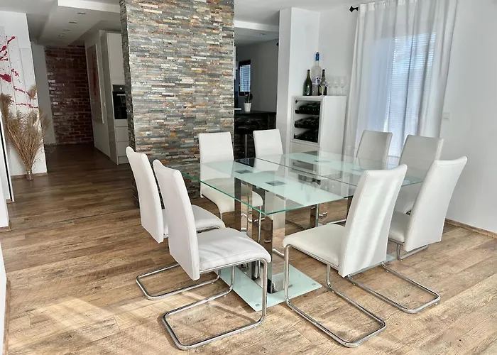 Spacious Green Cosy Near Maribor *